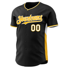 Laden Sie das Bild in den Galerie-Viewer, Uksn Individuelles Schwarz Gold-Weiß Klassischer Farbblock Seitenpanel-Streifen Authentisches Baseball-Trikot
