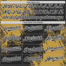 Laden Sie das Bild in den Galerie-Viewer, Uksn Individuelles Schwarz Altgold-Weiß Abstrakter Pinselstrich Authentisches Baseball-Trikot
