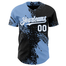 Laden Sie das Bild in den Galerie-Viewer, Uksn Individuelles Schwarz Weiß-Hellblau Abstrakter Pinselstrich Authentisches Baseball-Trikot
