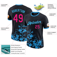 Laden Sie das Bild in den Galerie-Viewer, Uksn Individuelles Schwarz Hot Pink-Himmelblau Pinselstrich Spritzer Funktions-T-Shirt
