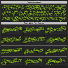 Laden Sie das Bild in den Galerie-Viewer, Uksn Individuelles Schwarz Gelb-Neongrün Pinselstrich Spritzer Funktions-T-Shirt
