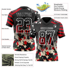 Laden Sie das Bild in den Galerie-Viewer, Uksn Individuelles Schwarz USA-Flagge Camouflage-Weiß Authentisches Football Trikot Mit Verlaufs-Digital-Camouflage, Stars &amp; Stripes, Raglanärmeln

