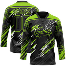 Laden Sie das Bild in den Galerie-Viewer, Uksn Individuelles Schwarz Neongrün Grau-Weiß Diagonale Grunge-Pinselstriche Rasterton Eishockey-Trikot mit Schnürkragen
