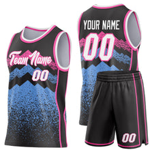Laden Sie das Bild in den Galerie-Viewer, Uksn Individuelles Schwarz Weiß Hellblau-Pink Bergspitzen-Splitter Seitenstreifen Rundhals Sublimation Basketball-Set Trikot
