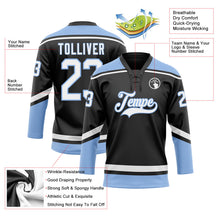 Laden Sie das Bild in den Galerie-Viewer, Uksn Individuelles Schwarz Weiß-Hellblau Eishockey-Trikot mit Schnürkragen
