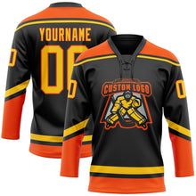 Laden Sie das Bild in den Galerie-Viewer, Uksn Individuelles Schwarz Gelb-Orange Eishockey-Trikot mit Schnürkragen
