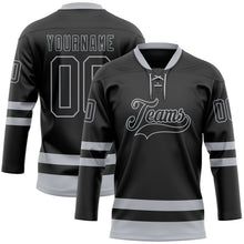 Laden Sie das Bild in den Galerie-Viewer, Uksn Individuelles Schwarz Grau Eishockey-Trikot mit Schnürkragen
