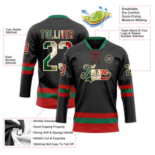 Laden Sie das Bild in den Galerie-Viewer, Uksn Individuelles Schwarz Vintage Mexikanische Flagge Creme Rot-Kelly-Grün Eishockey-Trikot mit Schnürkragen
