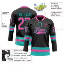 Laden Sie das Bild in den Galerie-Viewer, Uksn Individuelles Schwarz Pink-Aqua Eishockey-Trikot mit Schnürkragen
