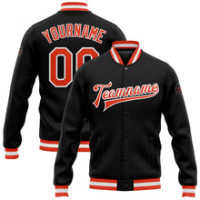 Laden Sie das Bild in den Galerie-Viewer, Uksn Individuelles Bomberjacke in Schwarz-Orange-Weiß mit Druckknopfleiste und Varsity-Letterman-Stil
