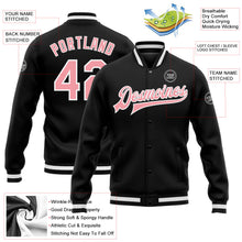 Laden Sie das Bild in den Galerie-Viewer, Uksn Individuelles Bomberjacke in Schwarz-Mittelrosa-Weiß mit Druckknopfleiste und Varsity-Letterman-Stil
