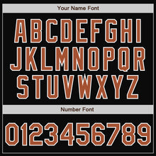 Laden Sie das Bild in den Galerie-Viewer, Uksn Individuelles Bomberjacke in Schwarz-Texas-Orange-Weiß mit Druckknopfleiste, Zweifarben-Design und Varsity-Letterman-Stil
