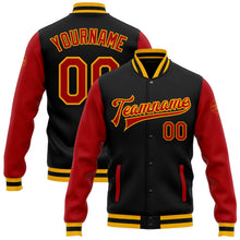 Laden Sie das Bild in den Galerie-Viewer, Uksn Individuelles Bomberjacke in Schwarz-Rot-Gold mit Druckknopfleiste, Zweifarben-Design und Varsity-Letterman-Stil
