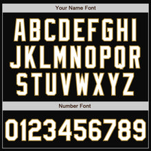 Laden Sie das Bild in den Galerie-Viewer, Uksn Individuelles Bomberjacke in Schwarz-Weiß-Altgold mit Druckknopfleiste und Varsity-Letterman-Stil
