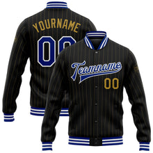 Laden Sie das Bild in den Galerie-Viewer, Uksn Individuelles Bomberjacke in Schwarz mit altgoldfarbenen Nadelstreifen in Royalblau-Weiß, Druckknopfleiste und Varsity-Letterman-Stil
