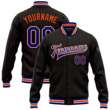 Laden Sie das Bild in den Galerie-Viewer, Uksn Individuelles Bomberjacke in Schwarz mit orangefarbenen Nadelstreifen in Royalblau-Weiß, Druckknopfleiste und Varsity-Letterman-Stil
