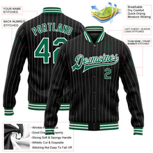 Laden Sie das Bild in den Galerie-Viewer, Uksn Individuelles Bomberjacke in Schwarz mit weißen Nadelstreifen in Kelly-Grün, Druckknopfleiste und Varsity-Letterman-Stil
