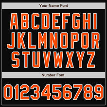 Laden Sie das Bild in den Galerie-Viewer, Uksn Individuelles Bomberjacke in Schwarz mit weißen Nadelstreifen in Orange, Druckknopfleiste und Varsity-Letterman-Stil
