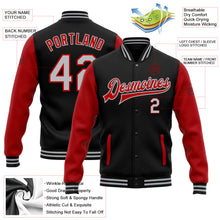 Laden Sie das Bild in den Galerie-Viewer, Uksn Individuelles Bomberjacke in Schwarz-Grau-Rot mit Druckknopfleiste, Zweifarben-Design und Varsity-Letterman-Stil
