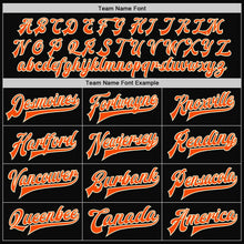 Laden Sie das Bild in den Galerie-Viewer, Uksn Individuelles Bomberjacke in Schwarz-Orange-Creme mit Druckknopfleiste, Zweifarben-Design und Varsity-Letterman-Stil
