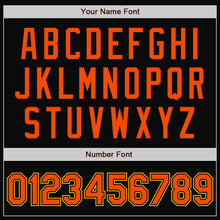 Laden Sie das Bild in den Galerie-Viewer, Uksn Individuelles Bomberjacke in Schwarz-Orange-Gold mit Druckknopfleiste, Zweifarben-Design und Varsity-Letterman-Stil
