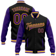 Laden Sie das Bild in den Galerie-Viewer, Uksn Individuelles Bomberjacke in Schwarz-Violett-Gold mit Druckknopfleiste, Zweifarben-Design und Varsity-Letterman-Stil
