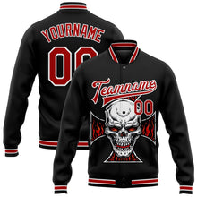 Laden Sie das Bild in den Galerie-Viewer, Uksn Individuelles Bomberjacke in Schwarz-Rot-Weiß mit 3D-Totenkopf mit Kreuz-Logo, Druckknopfleiste und Varsity-Letterman-Stil
