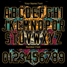 Laden Sie das Bild in den Galerie-Viewer, Uksn Individuelles Bomberjacke in Schwarz-Altgold mit 3D-Totenkopf-Design, Druckknopfleiste und Varsity-Letterman-Stil
