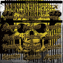 Laden Sie das Bild in den Galerie-Viewer, Uksn Individuelles Bomberjacke in Schwarz-Altgold mit 3D-Totenkopf mit Schmetterling, Druckknopfleiste und Varsity-Letterman-Stil
