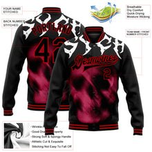 Laden Sie das Bild in den Galerie-Viewer, Uksn Individuelles Bomberjacke in Schwarz-Rot mit 3D-Totenkopf-Design, Druckknopfleiste und Varsity-Letterman-Stil
