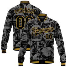 Laden Sie das Bild in den Galerie-Viewer, Uksn Individuelles Bomberjacke in Schwarz-Altgold mit 3D-Totenkopf-Design, Druckknopfleiste und Varsity-Letterman-Stil
