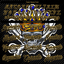 Laden Sie das Bild in den Galerie-Viewer, Uksn Individuelles Bomberjacke in Schwarz-Altgold mit 3D-Totenkopf mit goldener Krone und gekreuzten Knochen, Druckknopfleiste und Varsity-Letterman-Stil
