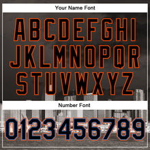 Laden Sie das Bild in den Galerie-Viewer, Uksn Individuelles Bomberjacke in Schwarz-Puderblau-Orange mit 3D-Miami-Florida-City-Edition, Druckknopfleiste und Varsity-Letterman-Stil
