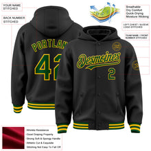 Laden Sie das Bild in den Galerie-Viewer, Uksn Individuelles Bomberjacke in Schwarz-Grün-Gold mit Druckknopfleiste, Kapuze und Varsity-Letterman-Stil
