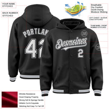 Laden Sie das Bild in den Galerie-Viewer, Uksn Individuelles Bomberjacke in Schwarz-Weiß-Grau mit Druckknopfleiste, Kapuze und Varsity-Letterman-Stil
