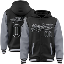 Laden Sie das Bild in den Galerie-Viewer, Uksn Individuelles Bomberjacke in Schwarz-Grau mit Druckknopfleiste, Kapuze, Zweifarben-Design und Varsity-Letterman-Stil
