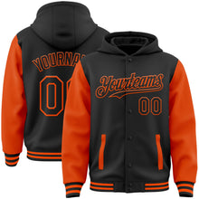Laden Sie das Bild in den Galerie-Viewer, Uksn Individuelles Bomberjacke in Schwarz-Orange mit Druckknopfleiste, Kapuze, Zweifarben-Design und Varsity-Letterman-Stil
