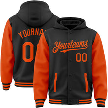 Laden Sie das Bild in den Galerie-Viewer, Uksn Individuelles Bomberjacke in Schwarz-Orange mit Druckknopfleiste, Kapuze, Zweifarben-Design und Varsity-Letterman-Stil

