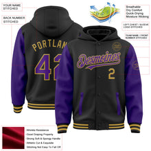 Laden Sie das Bild in den Galerie-Viewer, Uksn Individuelles Bomberjacke in Schwarz-Violett-Altgold mit Druckknopfleiste, Kapuze, Zweifarben-Design und Varsity-Letterman-Stil
