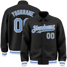 Laden Sie das Bild in den Galerie-Viewer, Uksn Individuelles Bomberjacke in Schwarz-Hellblau-Weiß mit Byron-Stil, Reverskragen, Druckknopfleiste und Varsity-Letterman-Stil
