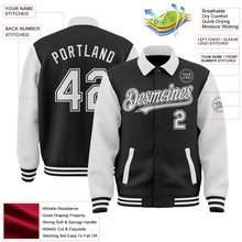 Laden Sie das Bild in den Galerie-Viewer, Uksn Individuelles Bomberjacke in Schwarz-Weiß mit Byron-Stil, Reverskragen, Druckknopfleiste, Zweifarben-Design und Varsity-Letterman-Stil
