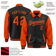 Laden Sie das Bild in den Galerie-Viewer, Uksn Individuelles Bomberjacke in Schwarz-Orange mit Byron-Stil, Reverskragen, Druckknopfleiste, Zweifarben-Design und Varsity-Letterman-Stil
