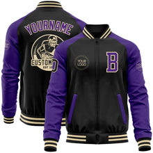 Laden Sie das Bild in den Galerie-Viewer, Uksn Individuelles Bomberjacke in Schwarz-Violett-Creme mit Reißverschluss, Zweifarben-Design und Varsity-Letterman-Stil
