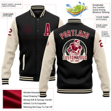 Laden Sie das Bild in den Galerie-Viewer, Uksn Individuelles Bomberjacke in Schwarz-Kastanienbraun-Creme mit Druckknopfleiste, Zweifarben-Design und Varsity-Letterman-Stil
