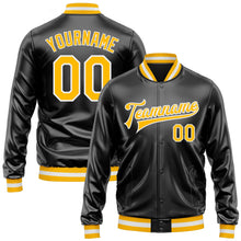 Laden Sie das Bild in den Galerie-Viewer, Uksn Individuelles Bomberjacke in Schwarz-Gold-Weiß mit Kunstleder, Druckknopfleiste und Varsity-Letterman-Stil
