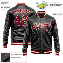 Laden Sie das Bild in den Galerie-Viewer, Uksn Individuelles Bomberjacke in Schwarz-Kastanienbraun-Creme mit Kunstleder, Druckknopfleiste und Varsity-Letterman-Stil
