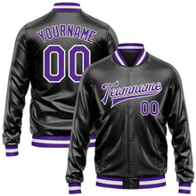 Laden Sie das Bild in den Galerie-Viewer, Uksn Individuelles Bomberjacke in Schwarz-Violett-Weiß mit Kunstleder, Druckknopfleiste und Varsity-Letterman-Stil
