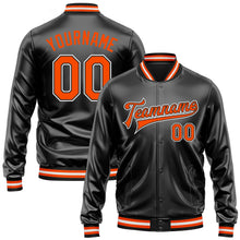 Laden Sie das Bild in den Galerie-Viewer, Uksn Individuelles Bomberjacke in Schwarz-Orange-Weiß mit Kunstleder, Druckknopfleiste und Varsity-Letterman-Stil
