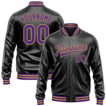 Laden Sie das Bild in den Galerie-Viewer, Uksn Individuelles Bomberjacke in Schwarz-Violett-Altgold mit Kunstleder, Druckknopfleiste und Varsity-Letterman-Stil
