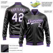 Laden Sie das Bild in den Galerie-Viewer, Uksn Individuelles Bomberjacke in Schwarz-Weiß-Violett mit Kunstleder, Druckknopfleiste und Varsity-Letterman-Stil
